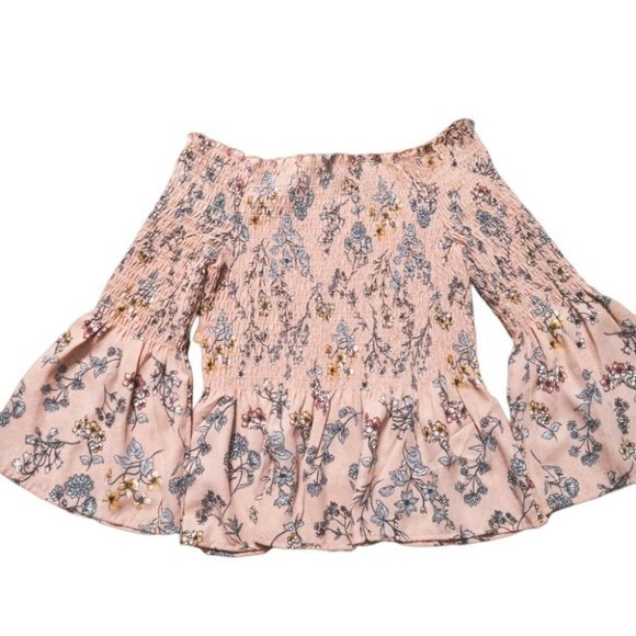 Sooo cute candies Juniors‎ blouse xs off shoulders - Picture 1 of 3